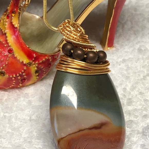 ✨💕handcrafted polychrome jasper and beaded pendant with chain included free - Picture 12 of 13
